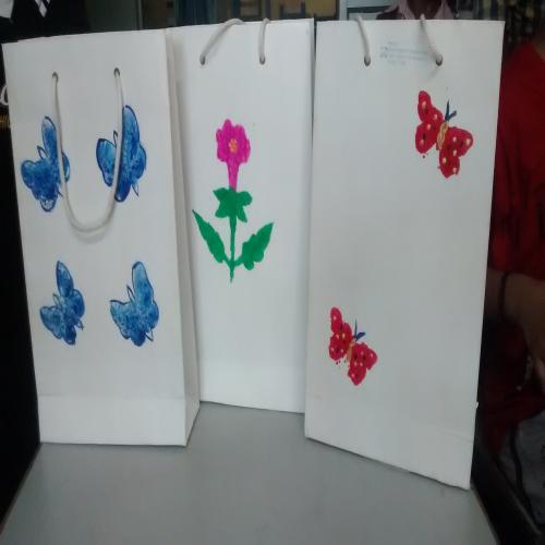 Paper bags - white large