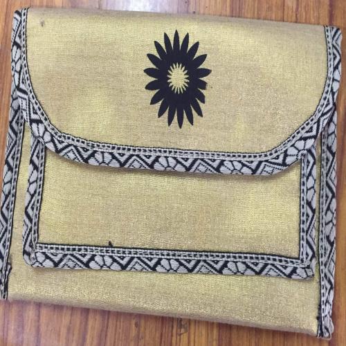 Jute and cloth purse 2